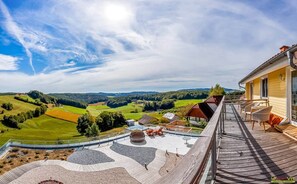 Terrace/patio - Single room Agatha Christie with castle view (Kapfenstein)