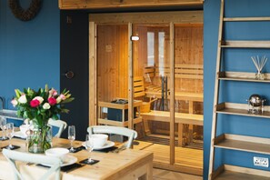 Dining - The Farmhouse (Ilkley)