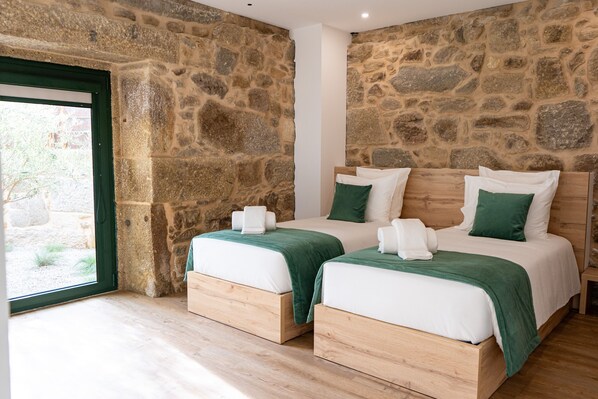 Nicht klassifiziertes Bild, 1 von 42, Schaltfläche