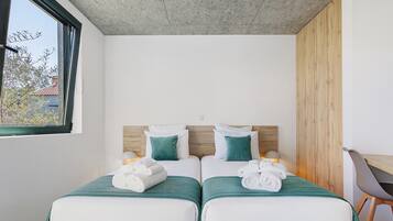 2 bedrooms, WiFi, bed sheets