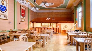 Her gün ücretli açık büfe kahvaltı