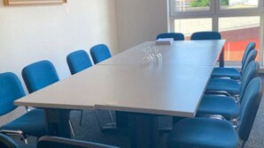 Toplantı salonu/imkânları
