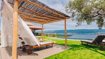 Villa (OneBedroom Villa with Pool) | Outdoor pool | Outdoor pool, pool umbrellas, pool loungers