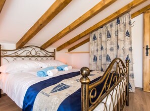 วิลล่า (ThreeBedRoom Villa with Pool) | 3 ห้องนอน, เปล/เตียงเด็กอ่อน