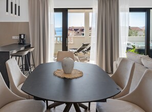 Apartamento (Two Bedroom Apartment) | Sala de jantar