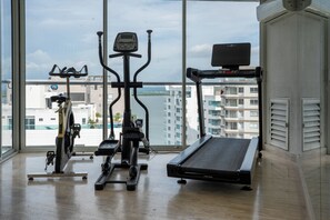 Fitness facility - Modern apartment near the ocean with Jacuzzi in Cartagena (Cartagena de Indias)