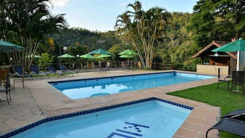 Piscina externa