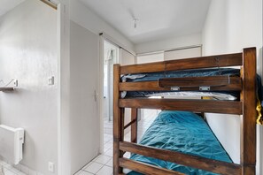 1 室のベッドルーム、アイロン / アイロン台、WiFi、ベッドシーツ