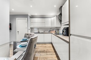 Private kitchen - Riverside Welsh Back Bristol (Bristol City)