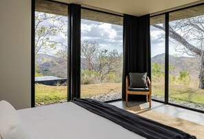 3 bedrooms, free WiFi, bed sheets - New Listing • Mountain View Retreat • 3 BR • Private Pool (Artola)