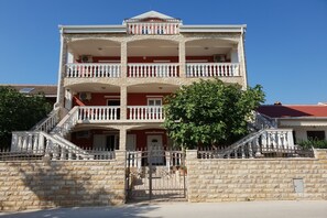 Exterior - Beautiful Apartment Bodulo 6 (Povljana)
