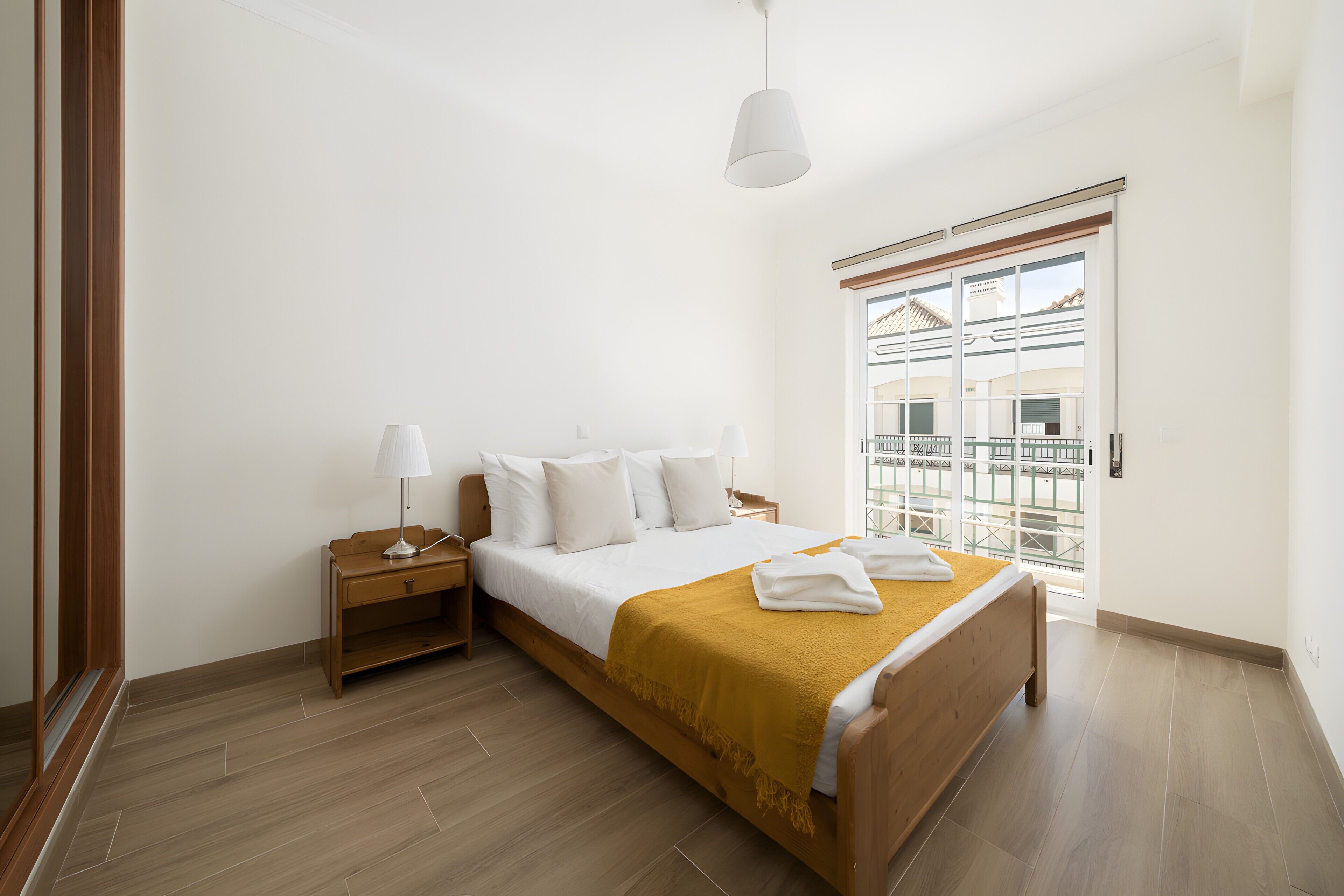 2 sovrum, strykjärn/strykbräda, wi-fi och sängkläder