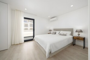 Fer et planche à repasser, Wi-Fi, draps fournis