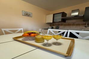 Dining - Beautiful Apartment Bodulo 1 (Povljana)