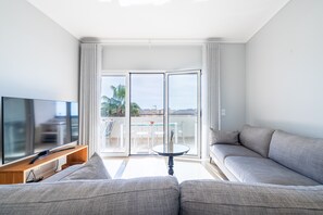 Living area - Entire Apartment in Guia, Portugal (Guia)