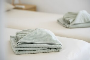 Unclassified image, 3 of 30, button - Spacious 2-Bedroom with Luxury Terrace, 2 Minutes from the Beach (Tavira)