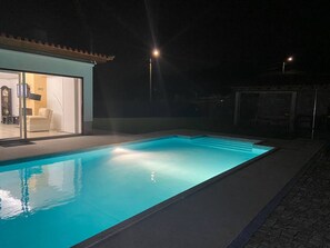 Pool - Enjoy our heated swimming pool, both in summer and winter. (Ponte de Lima)