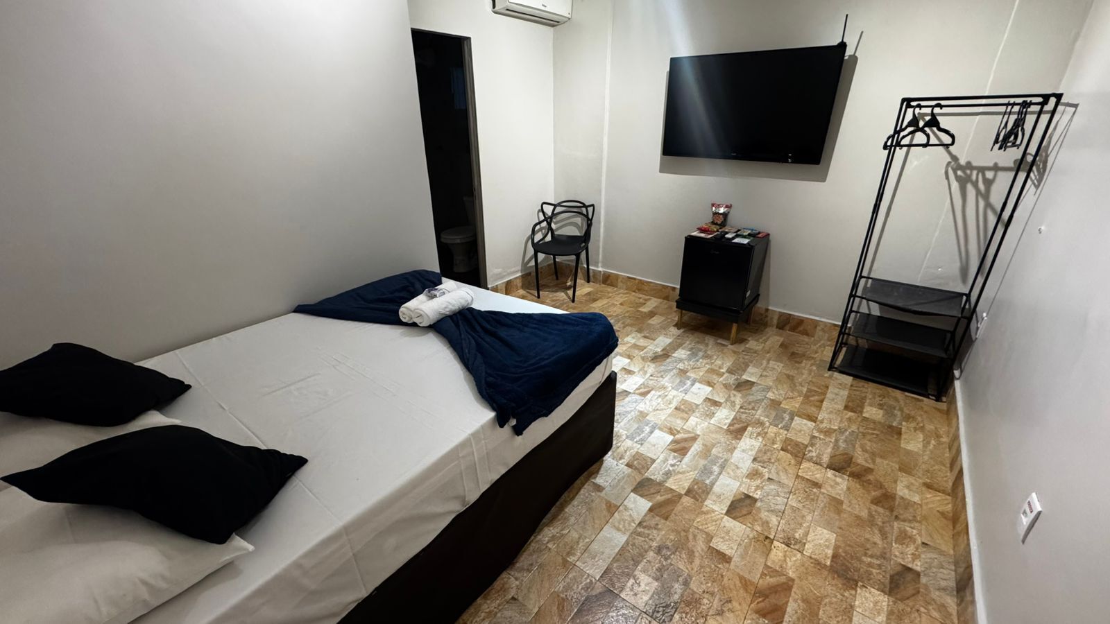 Deluxe-herbergi með tvíbreiðu rúmi - aðgengilegt fyrir fatlaða - einkabaðherbergi | Baðherbergi