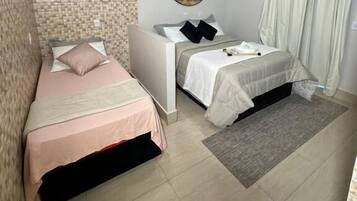 Deluxe Triple Room, Balcony, City View