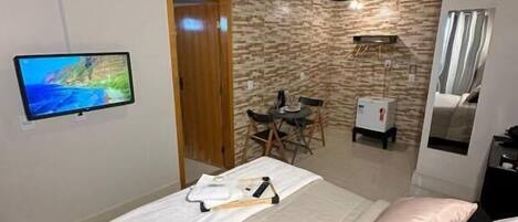 Rideaux occultants, fer et planche Ă repasser, Wi-Fi gratuit