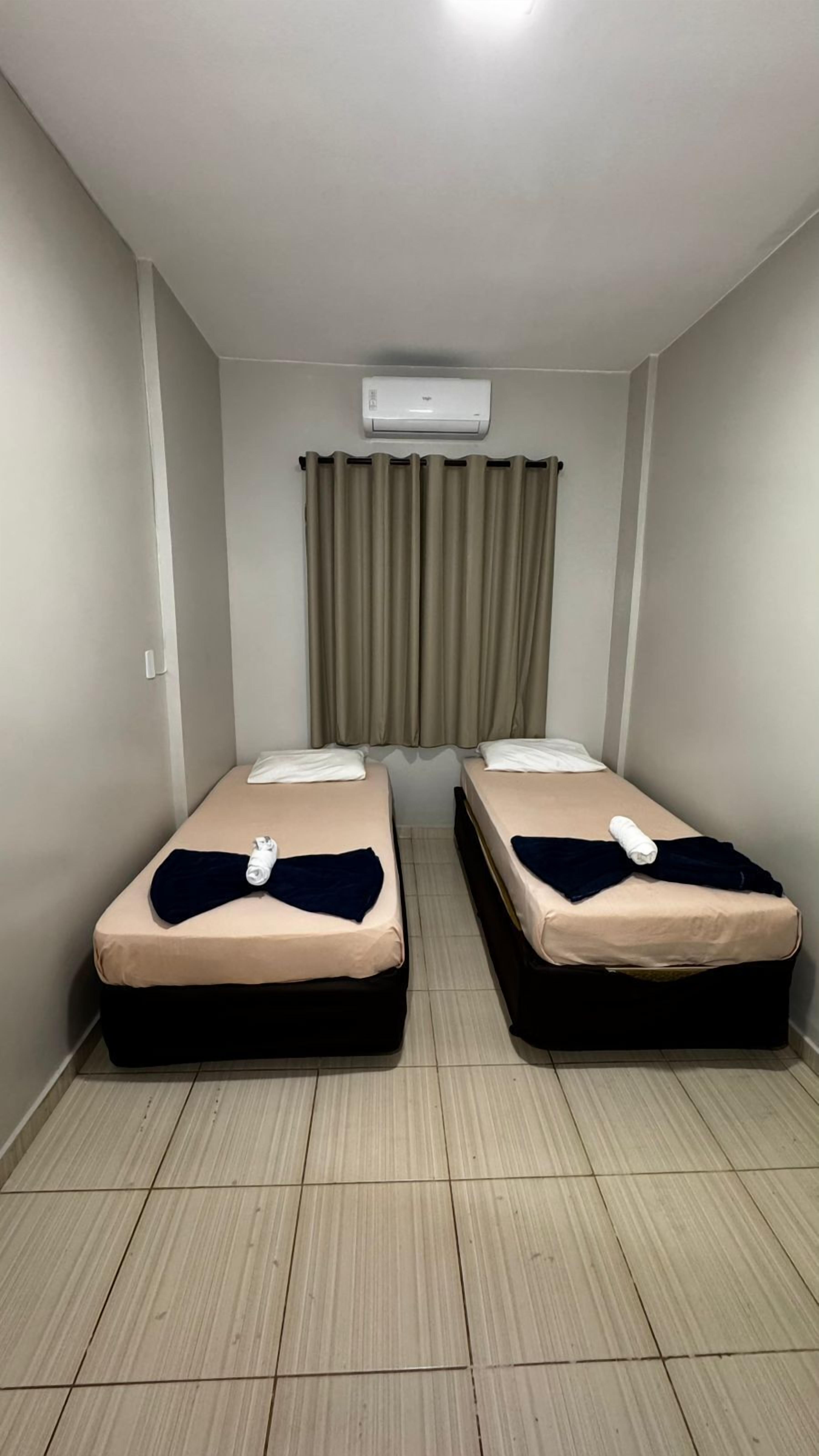 Standard Double or Twin Room, Shared Bathroom