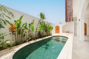 Unclassified image, 5 of 65, button - Tropical 2BR Villa w/ Rooftop & Private Pool (South Kuta)