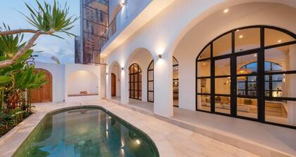 Tropical 2BR Villa w/ Rooftop & Private Pool