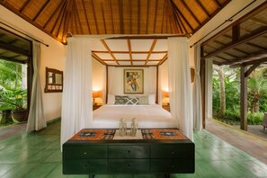 Bureau, Wi-Fi, draps fournis