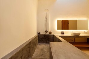 Bathroom - Luxe 1BR Oasis - Minutes from Canggu (Mengwi)