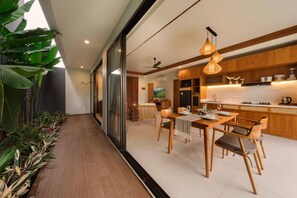 Dining - Private 2BR Oasis, Pool & Ubud Rice Field Edge (Tegallalang)