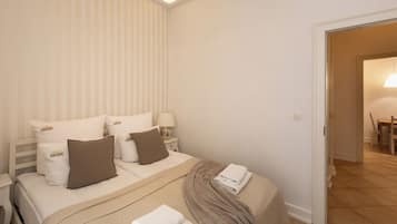 Deluxe Apartment, 2 Bedrooms | Individually decorated, individually furnished, free WiFi, bed sheets