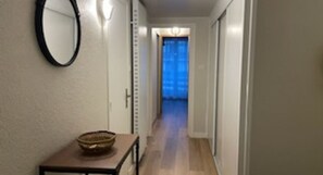 Interior - Apartment 'Les Gemaux 2' in Villard-de-Lans, 6 Guests, 1 Main Bedroom and Cabin Room (Villard-de-Lans)
