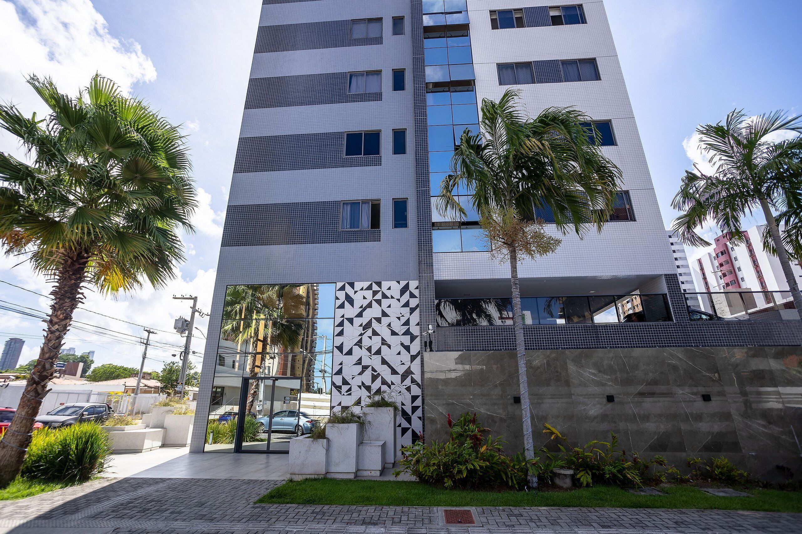 Basic Apartment | Exterior