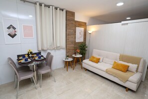 Living area - Studio Manaira #805 - Flat on the Beach by Carpediem (Cabedelo)