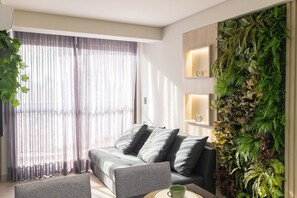 Basic Apartment | Living area | TV - W Gratitude #1006 - Apartment in Manaira by Carpediem (João Pessoa)