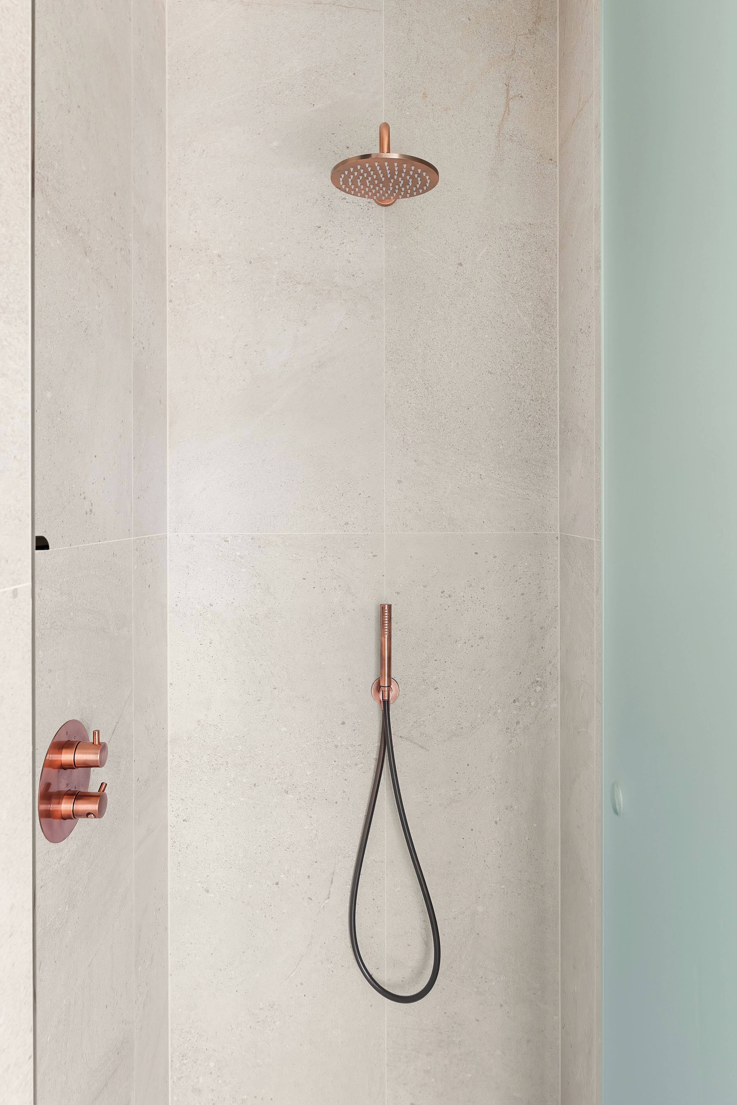 Deluxe Double Room, City View | Bathroom shower