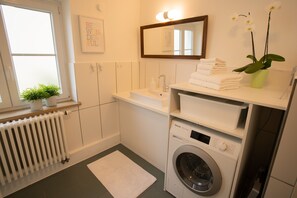 未分类图片，第 2 张，共 18 张，按钮