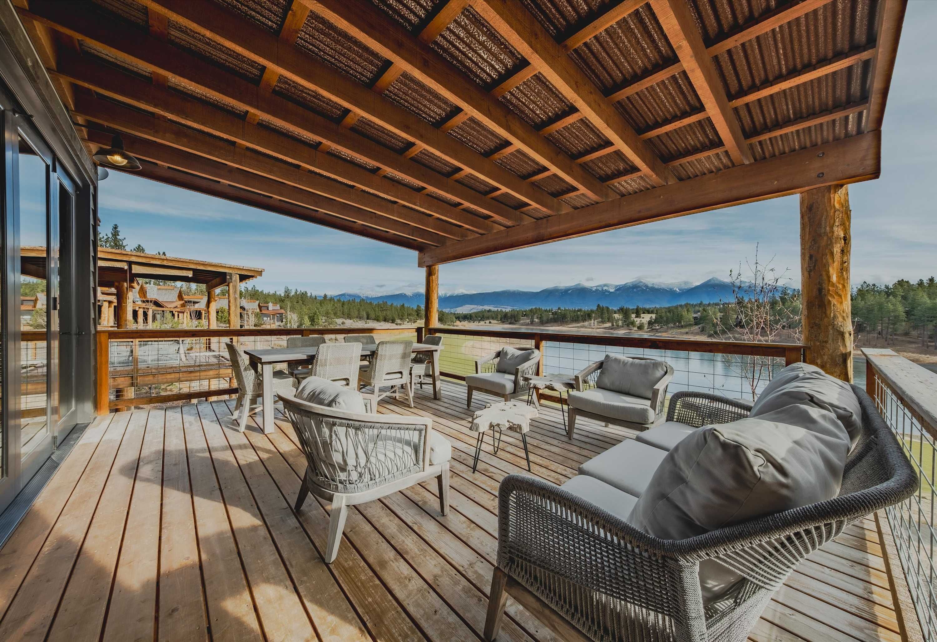 Mountain mornings and endless views at Wilderness Club Lookout