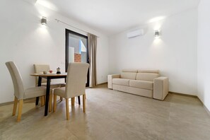 Unclassified image, 4 of 29, button - Via Roma 50 - Apartment 10 (Nuraxi Figus)