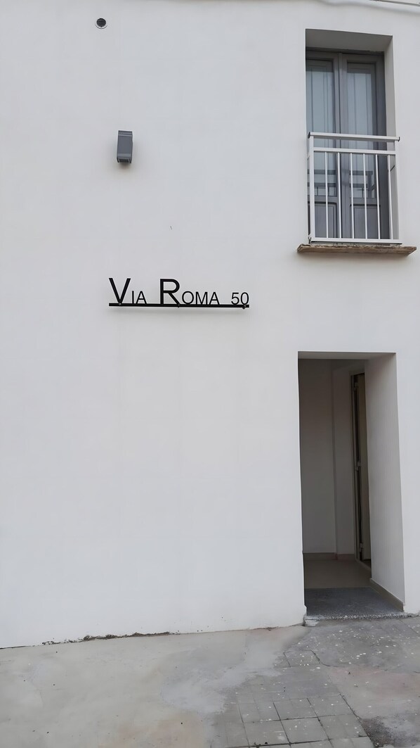 Immagine non classificata, 1 di 19, pulsante