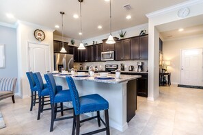 Fridge, microwave, oven, dishwasher - Themed 5BR Home Near Disney (Kissimmee)