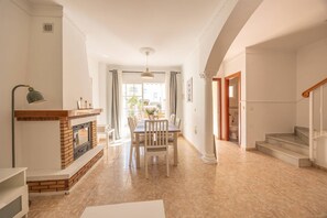 Interior - Vacation home in Nerja Medina, Torrecilla Beach (Málaga)