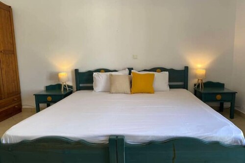 Kochyli - Comfortable apartment in the center of the island!