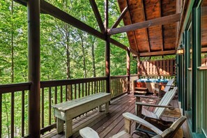 Property grounds - *Relaxing  2BD Cabin Near TOWN | Hot Tub + VIEWS* (Pigeon Forge)