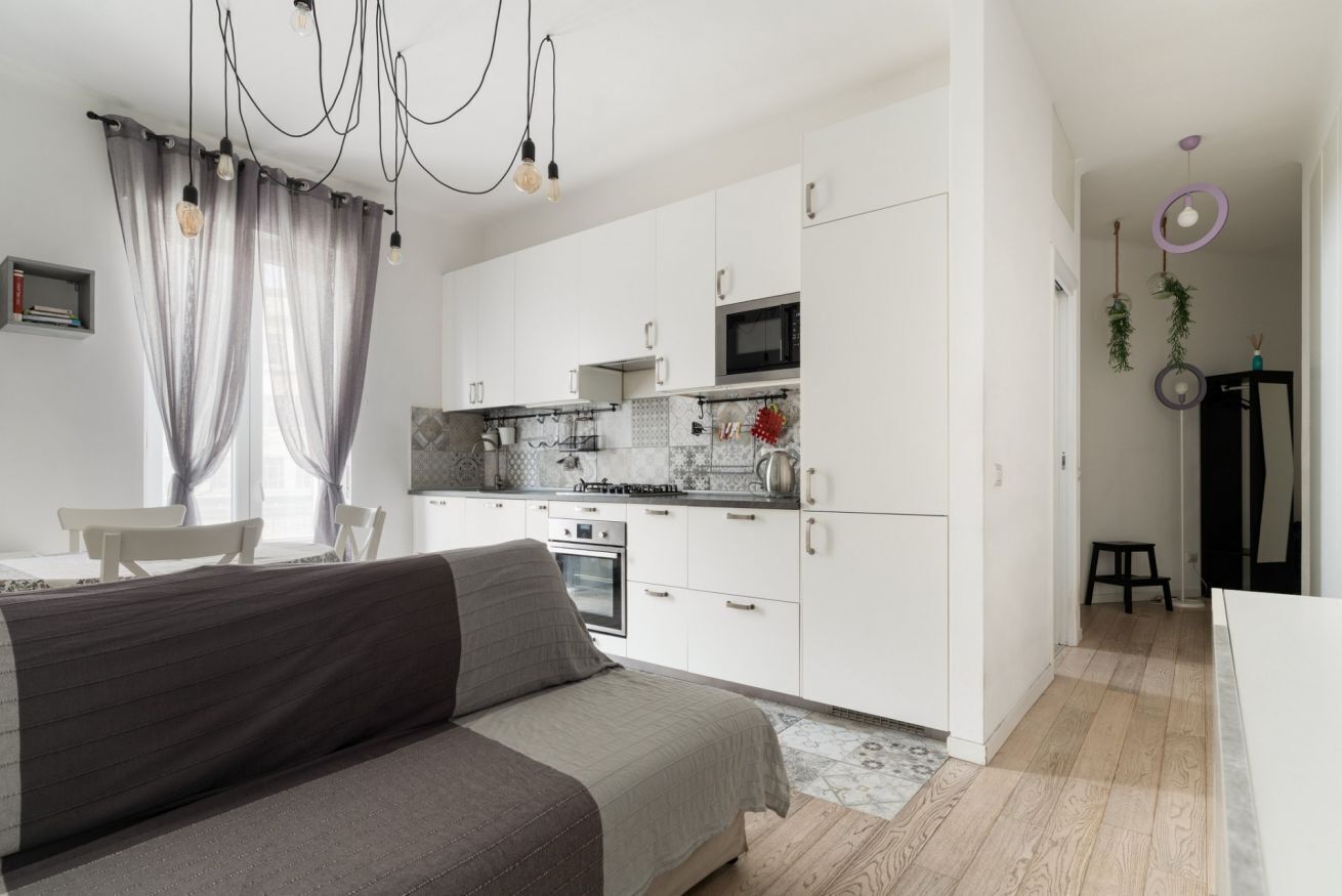 2 chambres, fer et planche à repasser