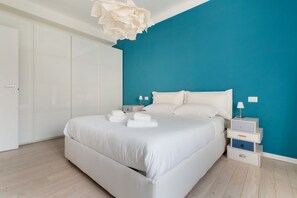 2 bedrooms, iron/ironing board - GuestHost - A cozy and elegant 40 square meters apartment, perfect for four people, located on the second floor of a building without a lift.The property is strategically located, very close to the Istria M5 metro station: guests will be able to explore  (Milan)