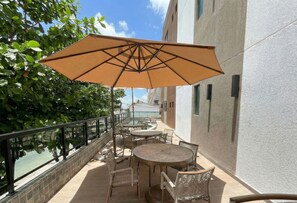 Outdoor dining - Villa Del Porto #04 - W/ Private Pool by Carpediem (Ipojuca)