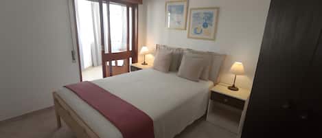 1 bedroom, iron/ironing board, WiFi, bed sheets