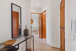 Interior - Holidays 'T1 - O Cantinho (Quarteira)