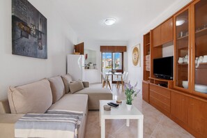 TV - Holidays 'T1 - O Cantinho (Quarteira)